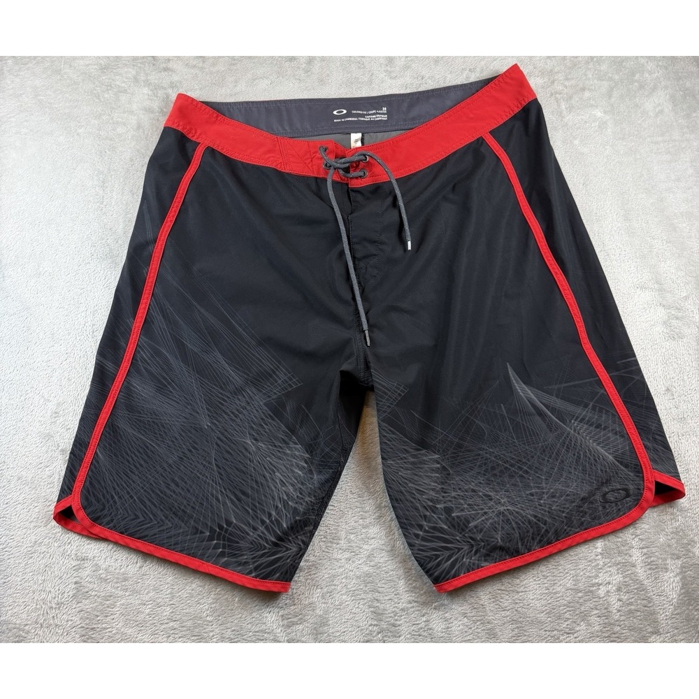 Oakley Board Shorts Men's Size 36 Swim Trunks Tailored Fit Drawstring Unlined